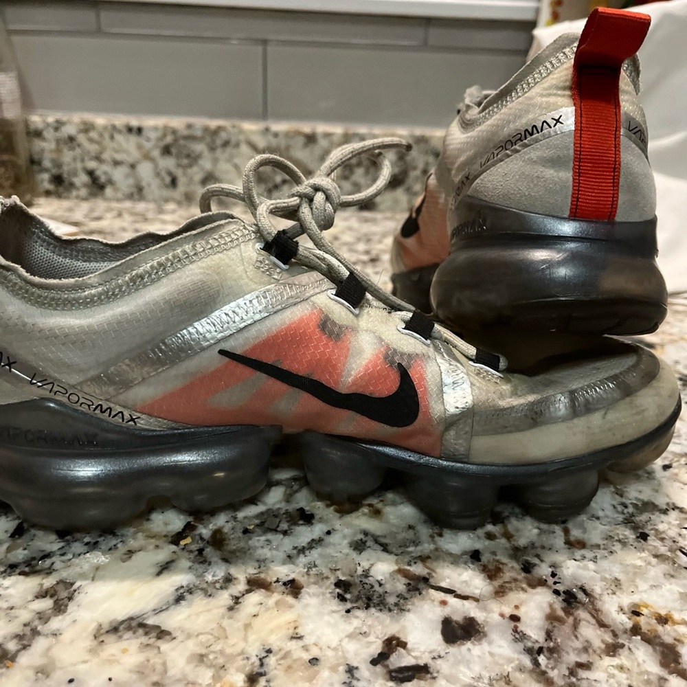 Nike Air Vapormax GS Youth Pure Platinum Running Shoe AJ2616-002 Size 6.…